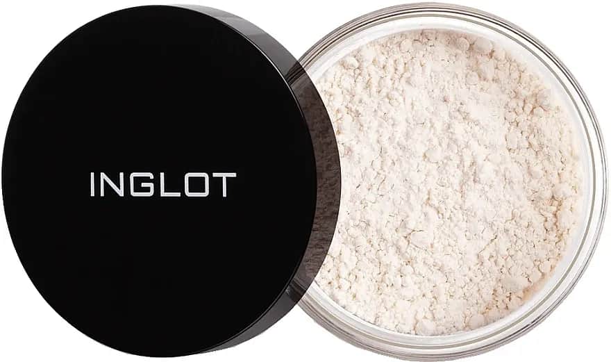 Jak puder wygładzający może odmienić Twój makijaż i skórę?